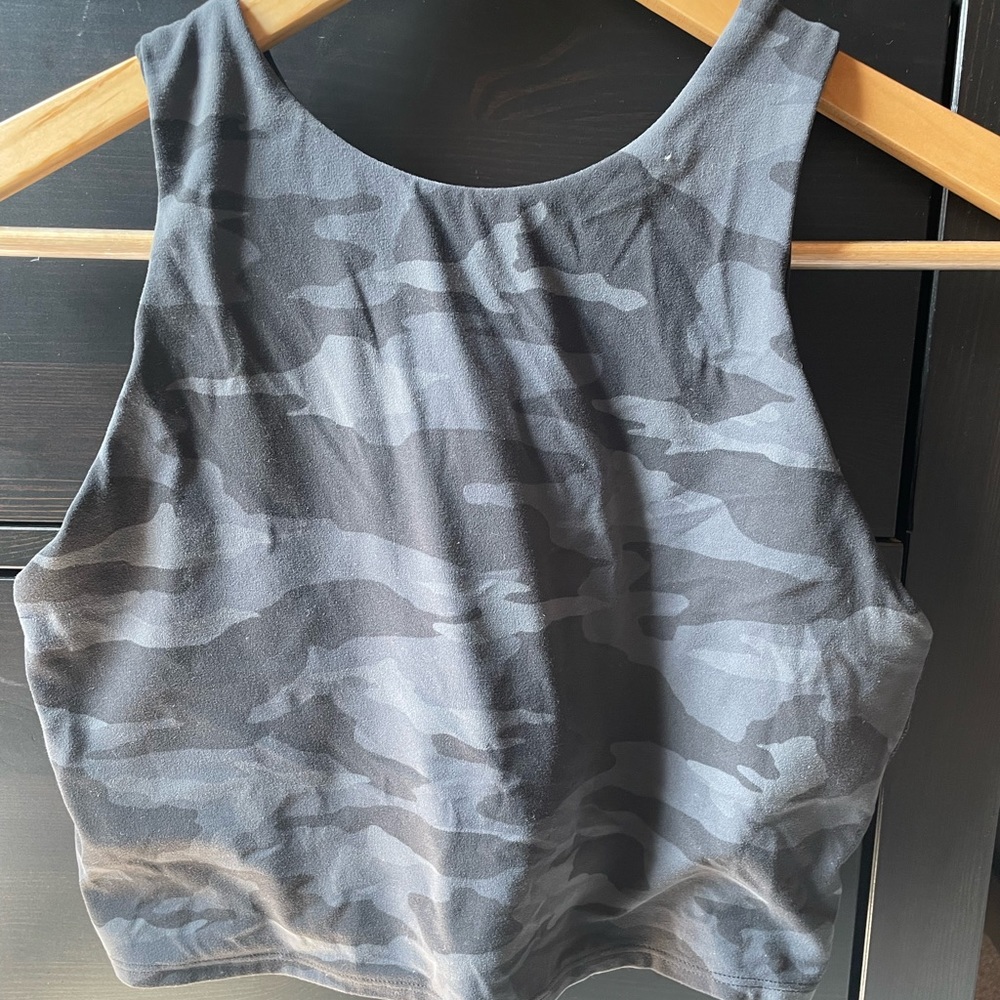 Camo Athleta Conscious Crop in Powervita
